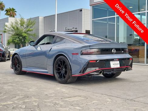 Used 2024 Nissan Z NISMO w/ Floor Mat Package RWD image 2