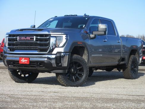 New 2026 GMC Sierra 2500 SLT w/ SLT Convenience Package image 9