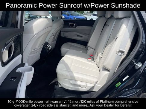 Certified 2025 Kia Sorento S w/ Panoramic Sunroof Package AWD/4WD image 25