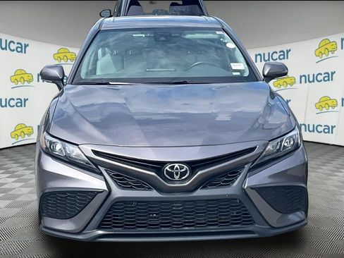Used 2024 Toyota Camry SE FWD image 2