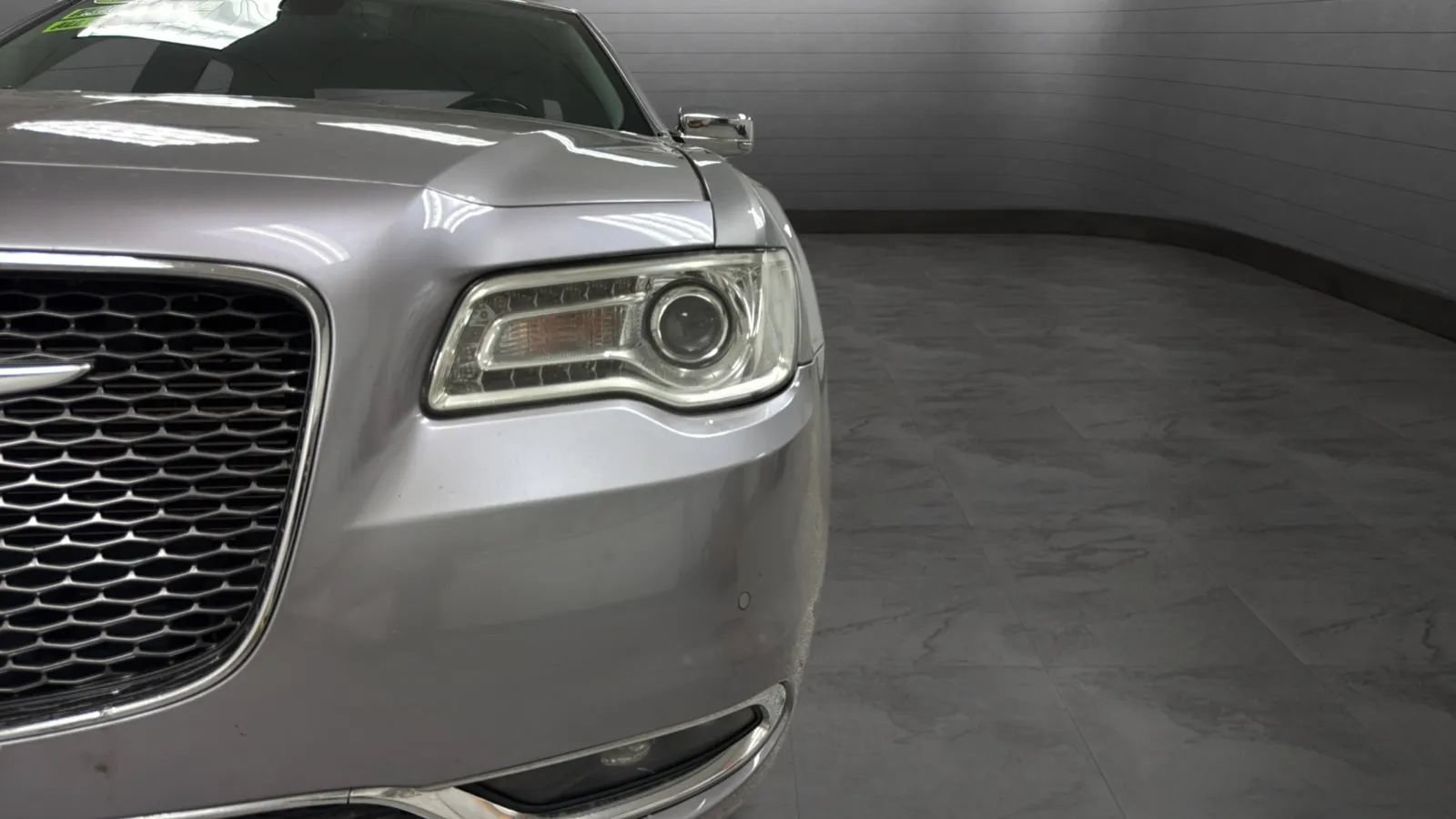 Used 2018 Chrysler 300 Limited w/ Safetytec Plus Group AWD/4WD image 32