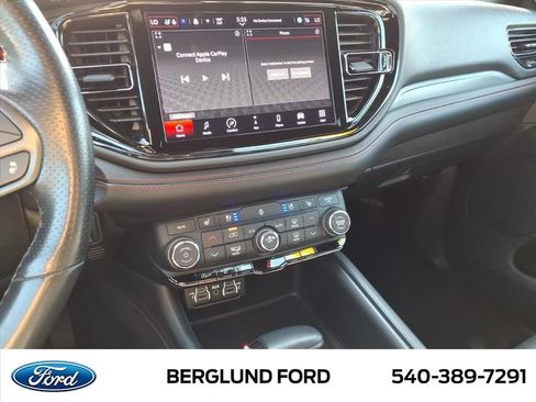 Used 2024 Dodge Durango GT AWD/4WD image 29
