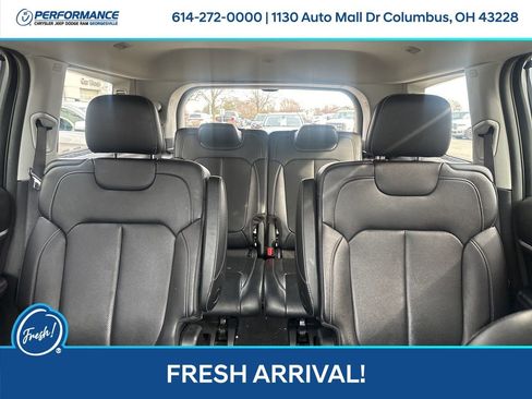 Used 2023 Jeep Grand Cherokee L Limited w/ Luxury Tech Group II image 26