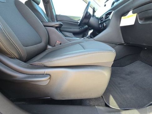 Used 2024 Buick Encore GX Preferred FWD image 16