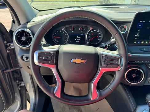 Used 2024 Chevrolet Blazer LT FWD image 12