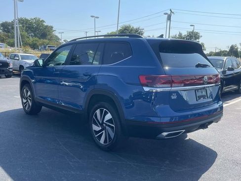 Certified 2026 Volkswagen Atlas SE FWD image 5