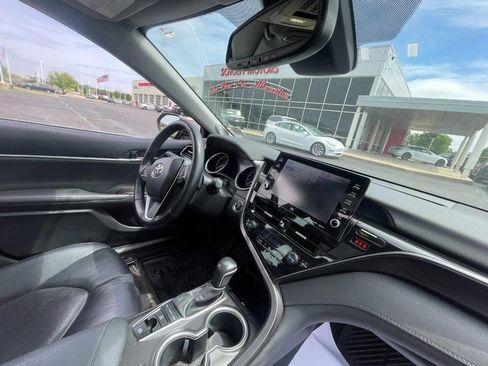 Used 2021 Toyota Camry XLE w/ Navigation Package AWD/4WD image 5