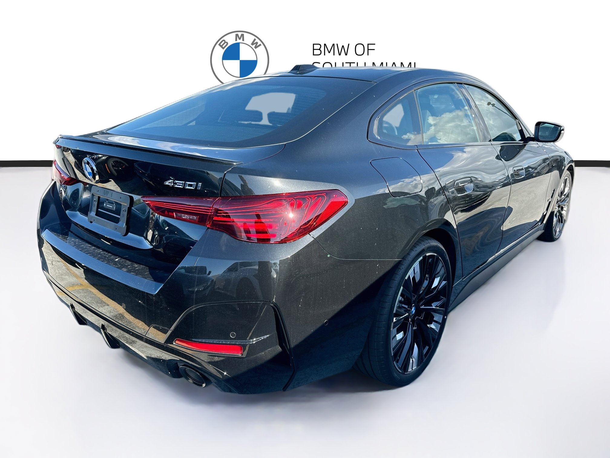 New 2026 BMW 430i w/ M Sport Package RWD image 6