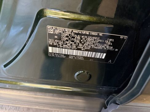 Used 2013 Toyota RAV4 XLE AWD/4WD image 39