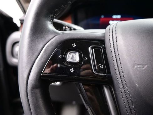Used 2023 Lincoln Aviator Reserve w/ Equipment Group 201A AWD/4WD image 13