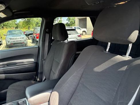 Used 2020 Dodge Durango SXT AWD/4WD image 9