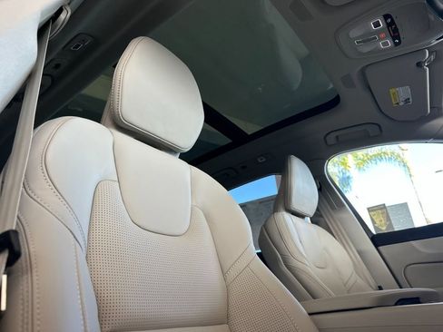 New 2026 Volvo XC60 T8 Ultra w/ Protection Package Premier AWD/4WD image 16