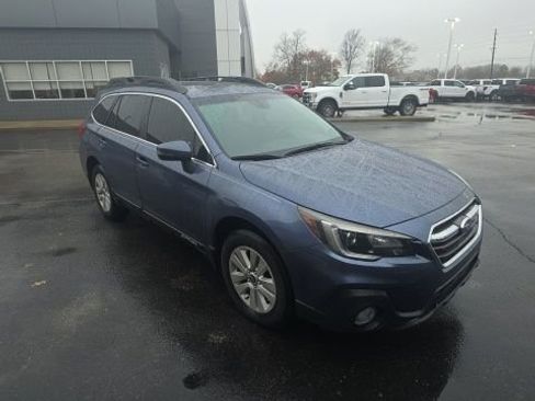 Used 2018 Subaru Outback 2.5i Premium image 1