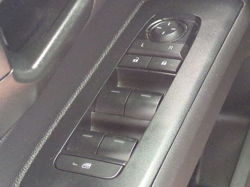 Certified 2024 Toyota Tacoma SR5 image 23