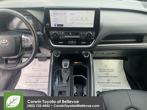 Used 2024 Toyota Grand Highlander XLE image 13