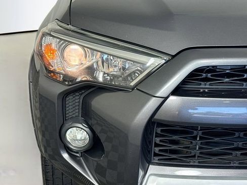 Certified 2018 Toyota 4Runner TRD Off-Road w/ Wilderness Package AWD/4WD image 3