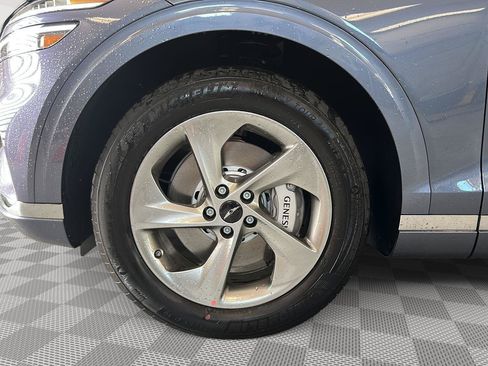 Used 2026 Genesis GV70 2.5T Select AWD/4WD image 9