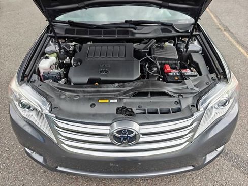 Used 2012 Toyota Avalon FWD image 39