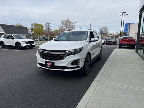 Used 2023 Chevrolet Equinox RS w/ RS Leather Package AWD/4WD image 7