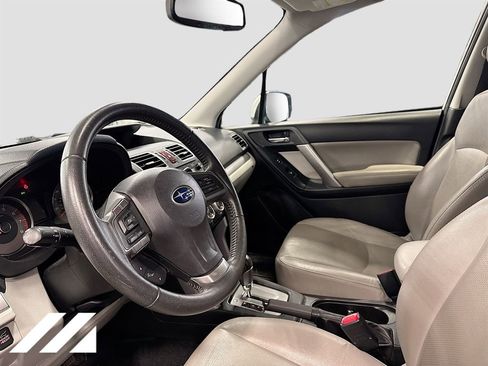 Used 2016 Subaru Forester 2.5i Limited w/ Popular Package #2 image 9
