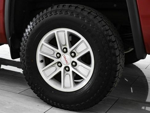 Used 2018 GMC Sierra 1500 SLE w/ SLE Value Package image 52