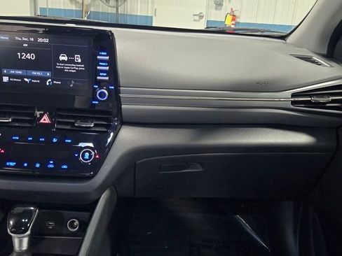 Used 2022 Hyundai Ioniq Blue image 20