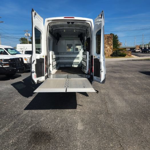Used 2017 Ford Transit 250 148 High Roof RWD image 4