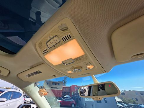 Used 2015 Audi Q5 2.0T Premium Plus w/ Technology Package image 12