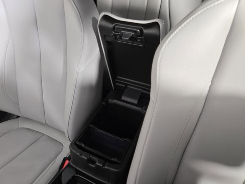 New 2026 Mitsubishi Eclipse Cross SEL image 27