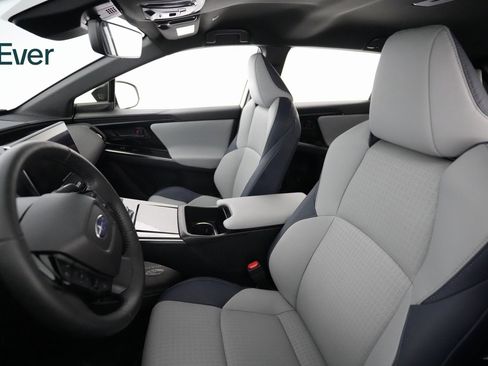 Used 2023 Subaru Solterra AWD image 7