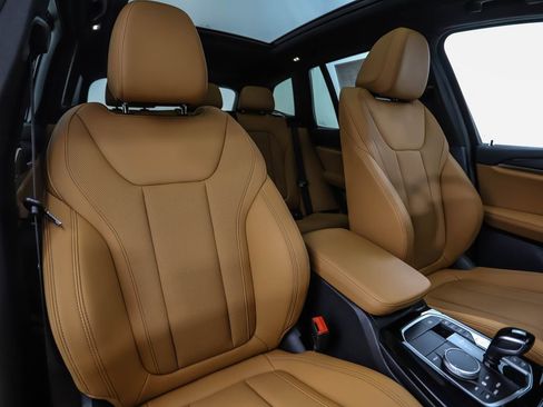 Certified 2024 BMW X3 xDrive30i w/ Premium Package image 32