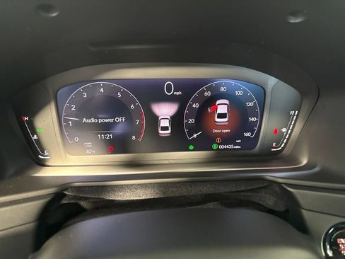 Certified 2025 Honda Accord LX image 18