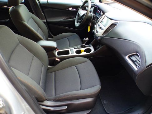 Used 2016 Chevrolet Cruze LS FWD image 24