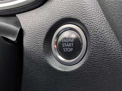 Certified 2025 Toyota Corolla SE FWD image 19