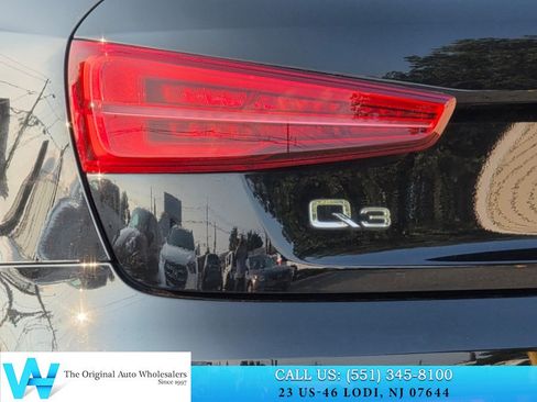 Used 2018 Audi Q3 2.0T Premium Plus AWD/4WD image 16
