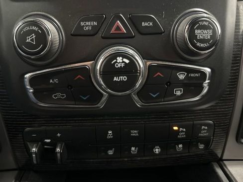 Used 2016 RAM 2500 Limited image 17