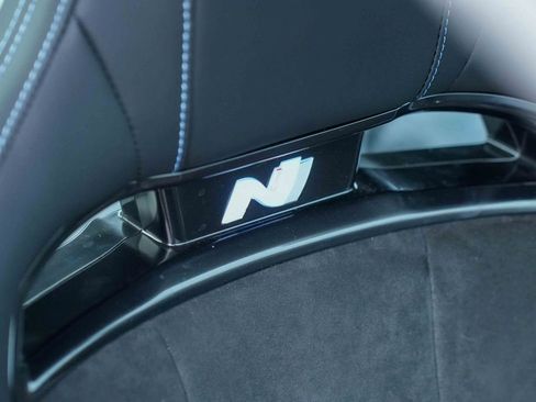 Used 2025 Hyundai Elantra N image 15