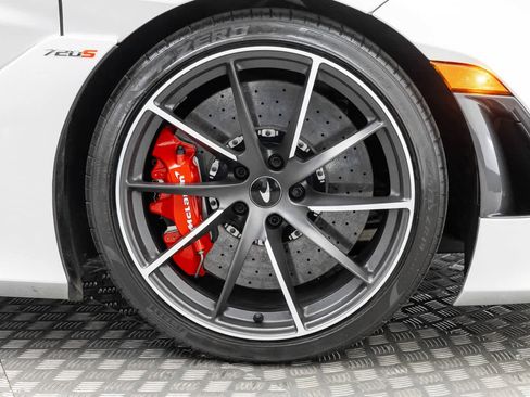 Used 2022 McLaren 720S Spider image 37