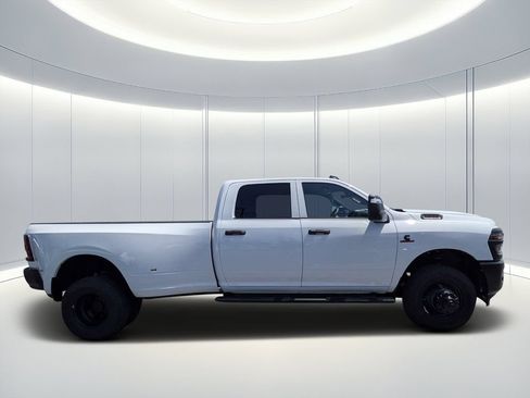 New 2026 RAM 3500 Tradesman AWD/4WD image 3
