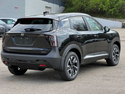 New 2026 Nissan Kicks SV w/ SV Premium Package AWD/4WD image 42