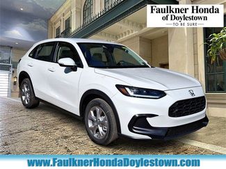 Used 2025 Honda HR-V LX image 1