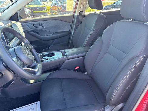 Certified 2023 Nissan Rogue S image 20