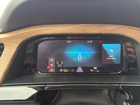 Used 2024 Volkswagen Atlas SE image 29