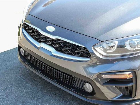 Used 2021 Kia Forte Sedan image 8