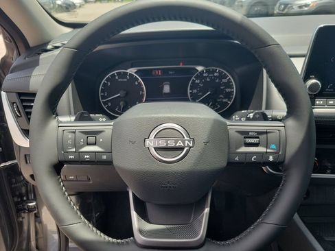 New 2026 Nissan Rogue SV AWD/4WD image 12