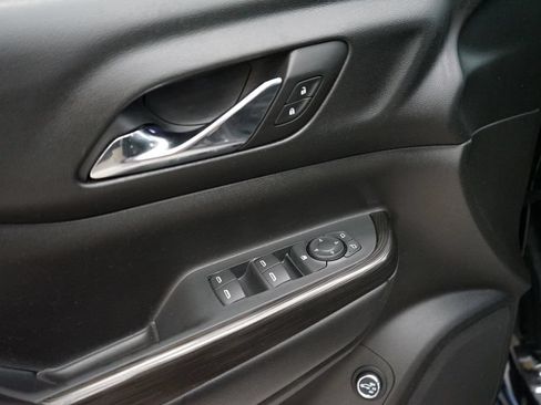 Used 2018 GMC Acadia SLT AWD/4WD image 24