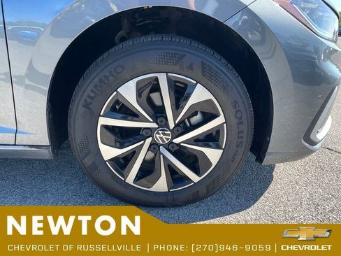 Used 2025 Volkswagen Jetta S FWD image 43