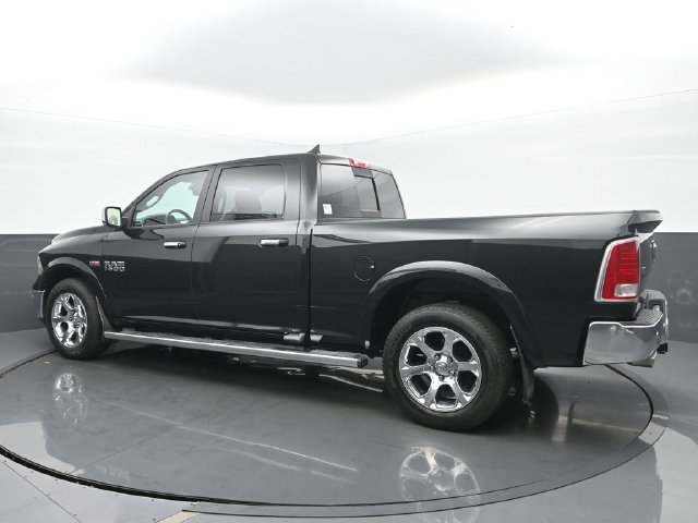 Used 2017 RAM 1500 Laramie w/ Convenience Group AWD/4WD image 3