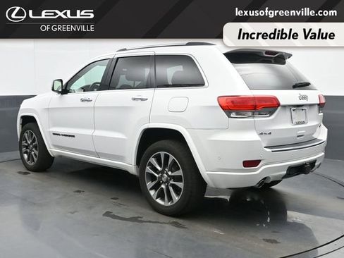 Used 2017 Jeep Grand Cherokee Overland w/ Jeep Active Safety Group AWD/4WD image 6