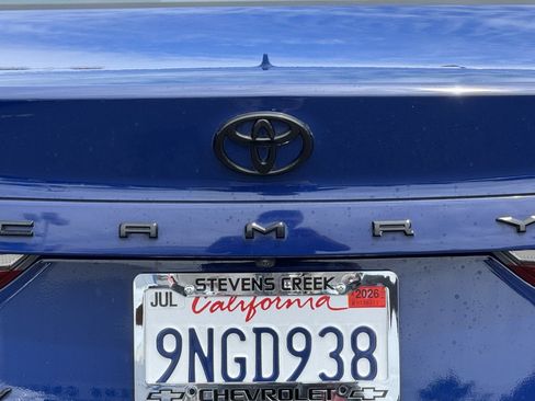 Used 2025 Toyota Camry LE FWD image 11